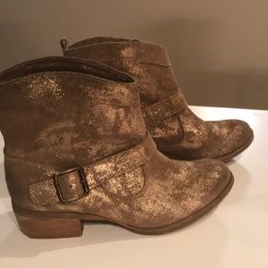 Gold with glitter booties